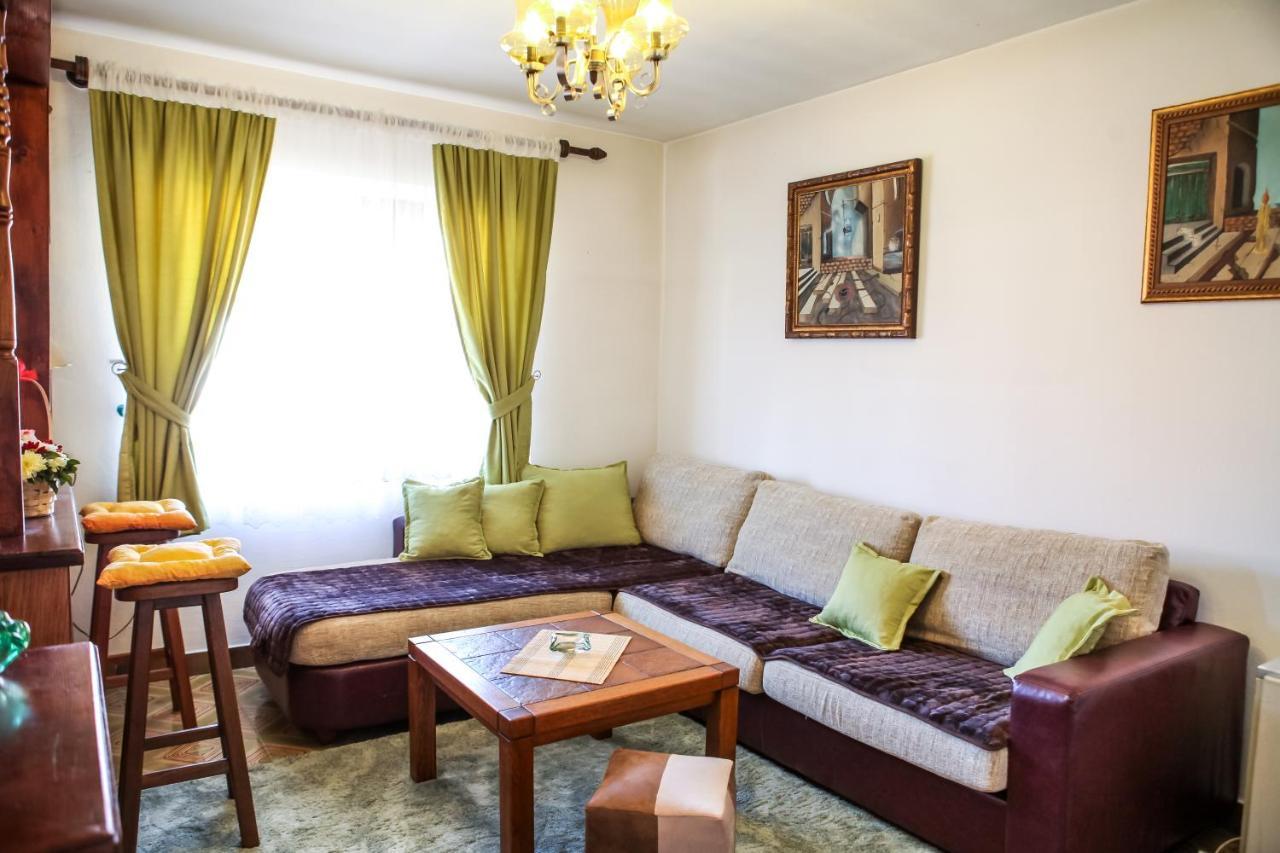Apartment Dejan Cetinje Exteriér fotografie